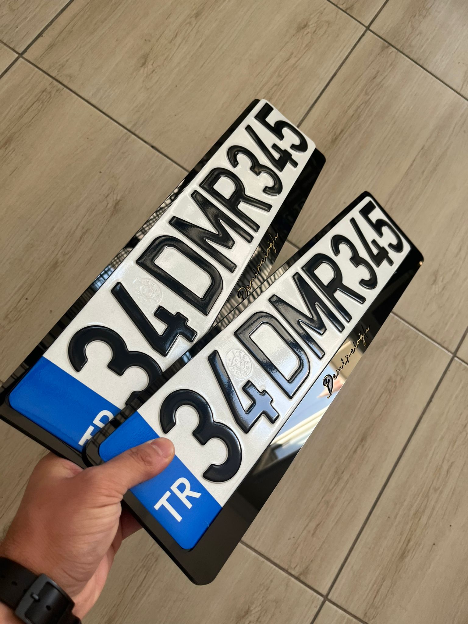 Beylikdüzü APP Plaka